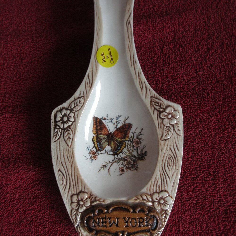 Treasure Craft spoon rest New York